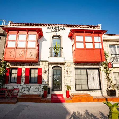 Karnelyan Alacati Отель Кешме