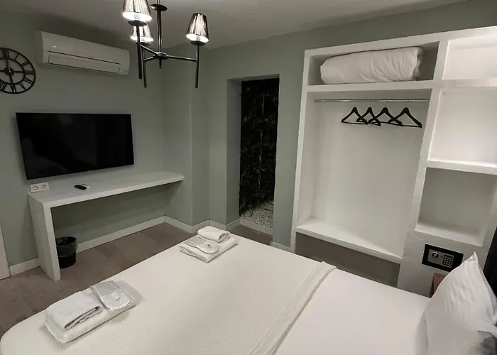 Отель Karnelyan Alacati Кешме