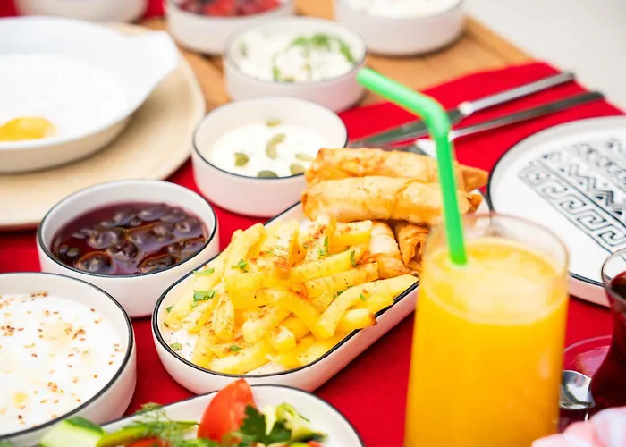 Karnelyan Alacati Çeşme